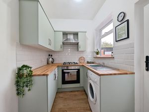 Photo 9- click for photo gallery